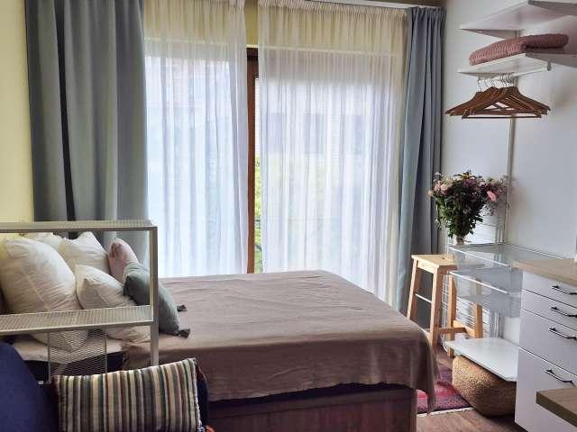 1 bedroom apartment for rent in Squares, Brussels