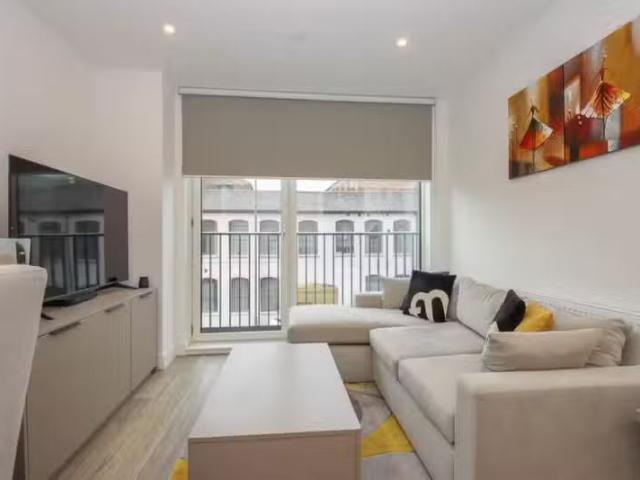 1 bedroom apartment for rent in The Barker, 61 Shadwell Street.