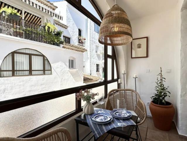 1 bedroom apartment for rent in Torremolinos, professionals or students only