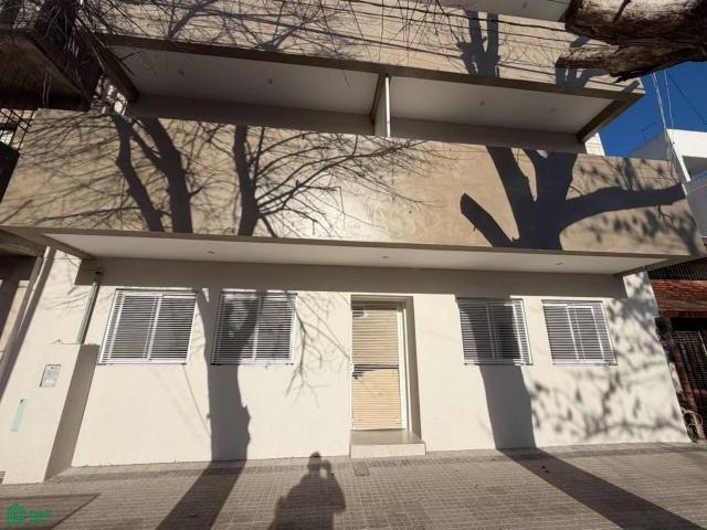 1 bedroom apartment for rent 67 between 3 and 4