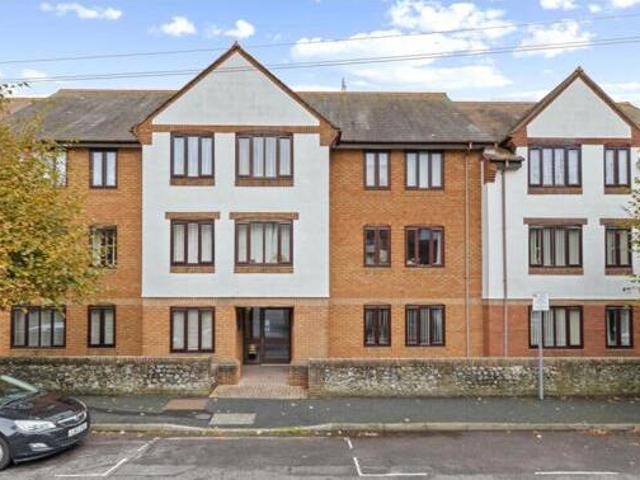 1 Bedroom Apartment For Sale In Bognor Regis, West Sussex