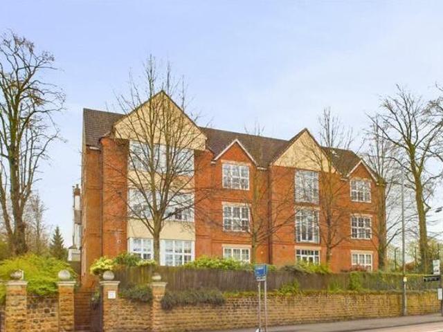 1 Bedroom Apartment For Sale In Egerton Road, Woodthorpe