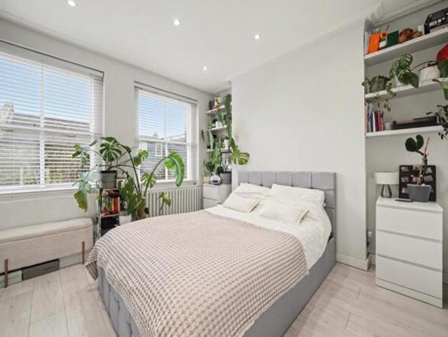 1 bedroom apartment for sale in Hemstal Road, West Hampstead, NW6