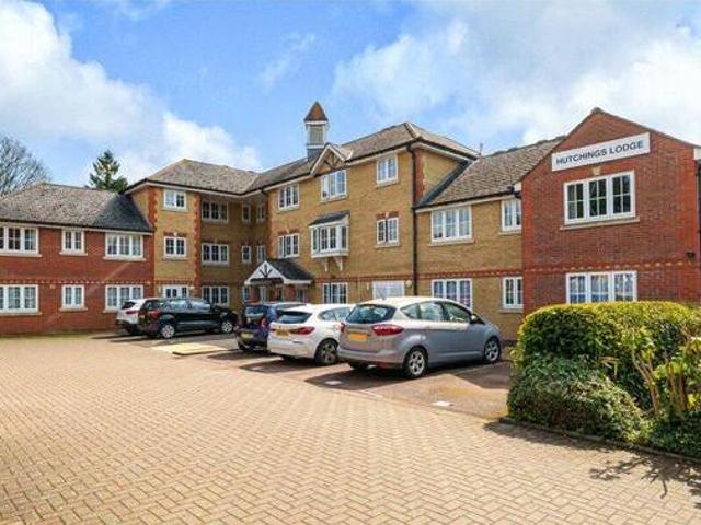 1 Bedroom Apartment For Sale In Rickmansworth