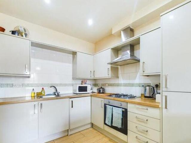 1 Bedroom Apartment For Sale In Royston, Hertfordshire