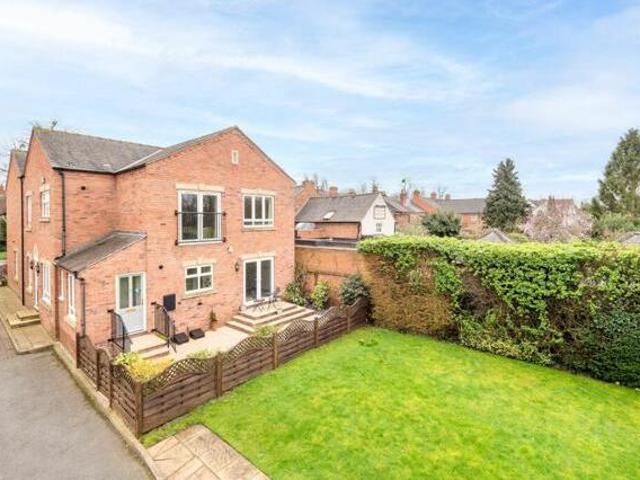1 Bedroom Apartment For Sale In Stratford upon avon