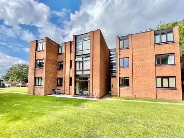 1 Bedroom Apartment For Sale In Stratford upon avon, Warwickshire
