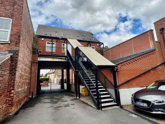 1 bedroom apartment for sale in The Cloisters, Lincoln, LN2