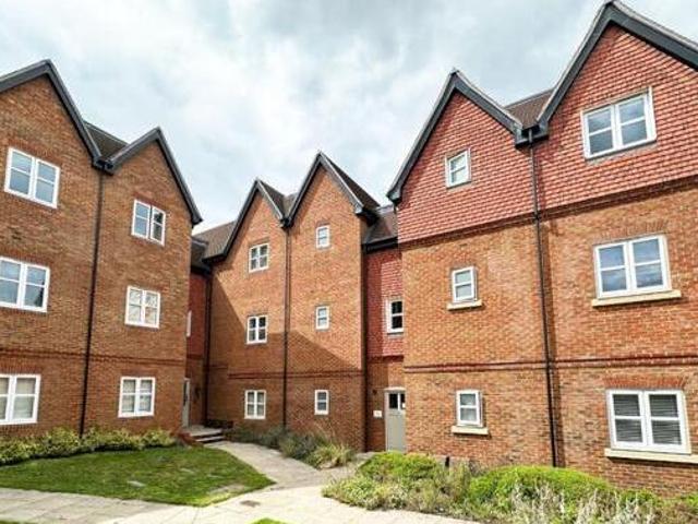 1 Bedroom Apartment For Sale In Warfield