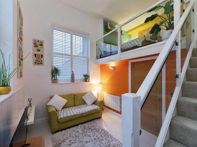 1 bedroom apartment for sale