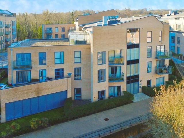 1 bedroom apartment for sale