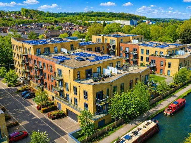 1 bedroom apartment for sale