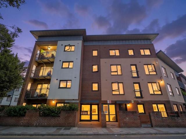 1 bedroom apartment for sale