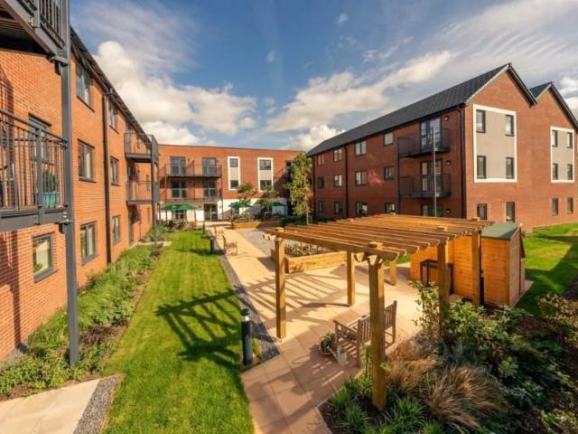 1 bedroom apartment for sale