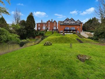 Worcester, Worcestershire county, Midlands