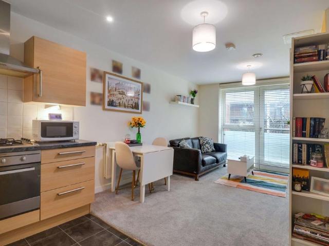 1 bedroom apartment for sale
