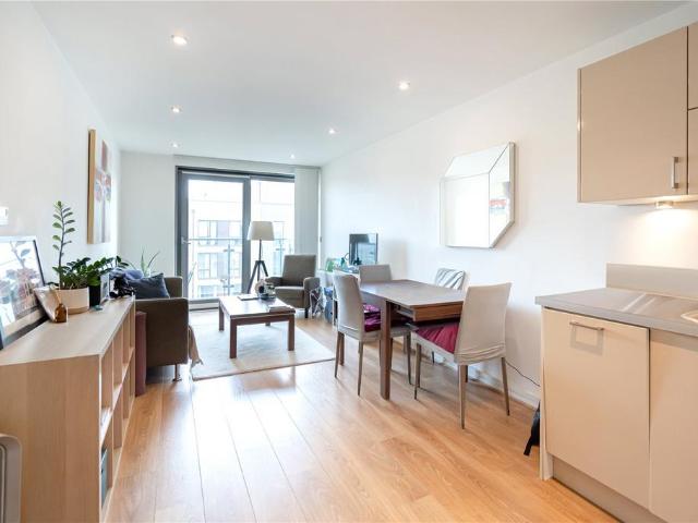 1 bedroom apartment for sale