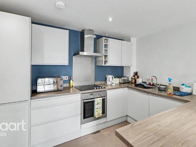 1 bedroom apartment for sale