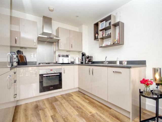 1 bedroom apartment for sale