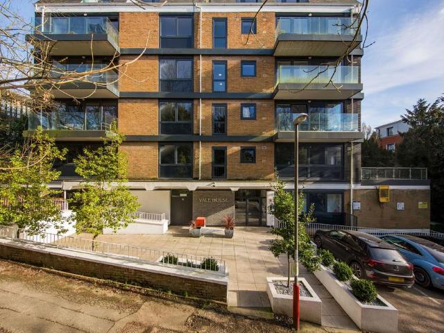 1 bedroom apartment for sale