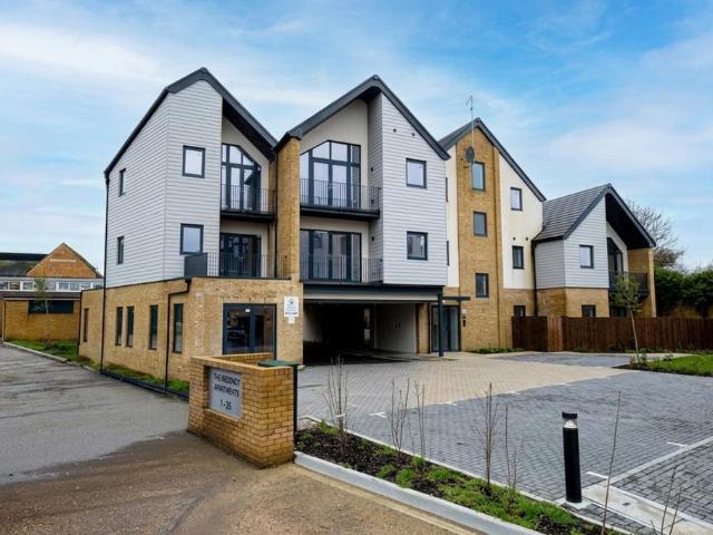 1 bedroom apartment for sale