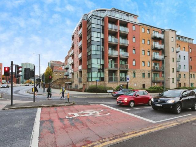1 bedroom apartment for sale