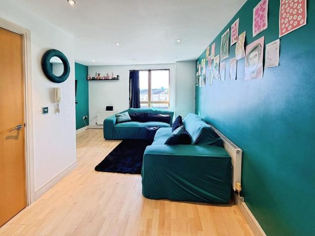 1 bedroom apartment for sale