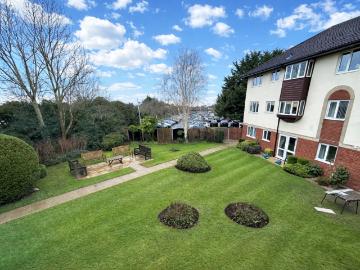 1 bedroom apartment for sale