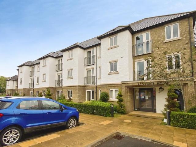 1 bedroom apartment for sale