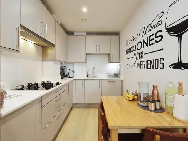 1 bedroom apartment for sale