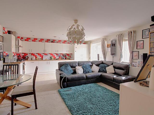 1 bedroom apartment for sale