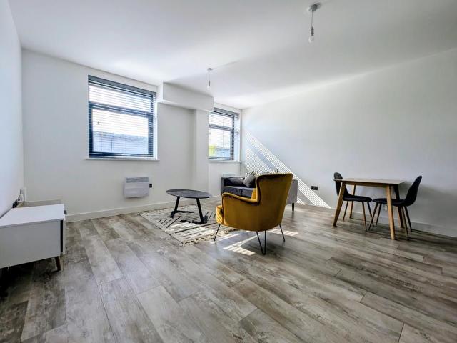 1 bedroom apartment for sale