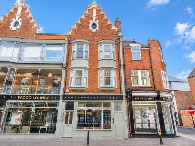1 bedroom apartment for sale