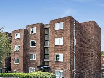 1 bedroom apartment for sale