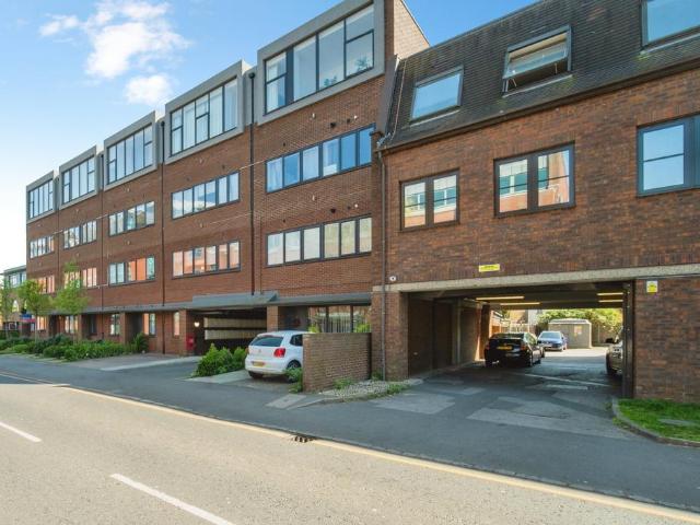 1 bedroom apartment for sale
