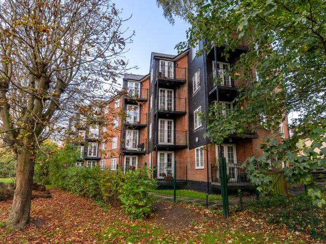 1 bedroom apartment for sale