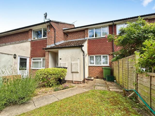 1 bedroom maisonette for sale