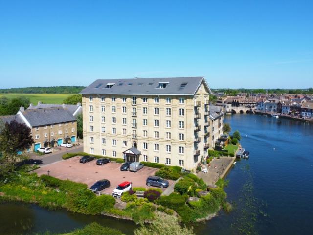 1 bedroom apartment for sale