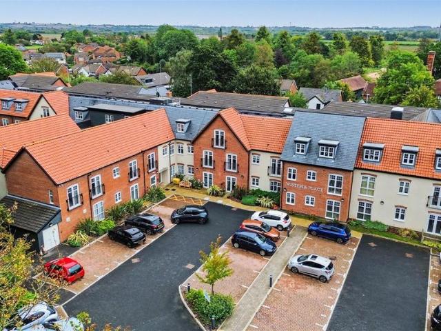 1 bedroom apartment for sale