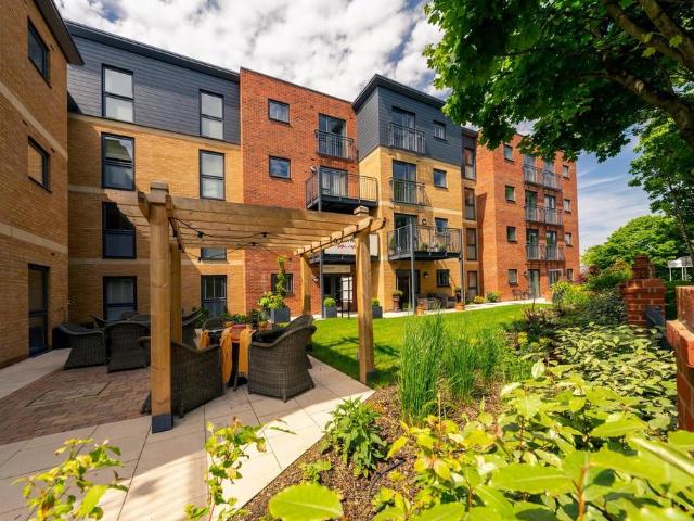 1 bedroom apartment for sale