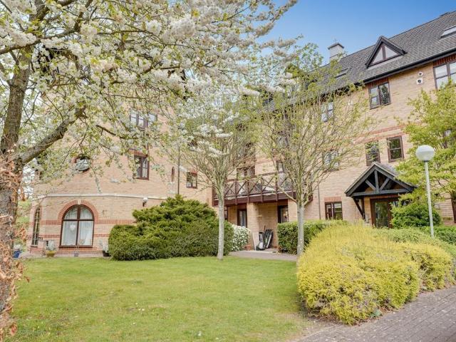 1 bedroom apartment for sale