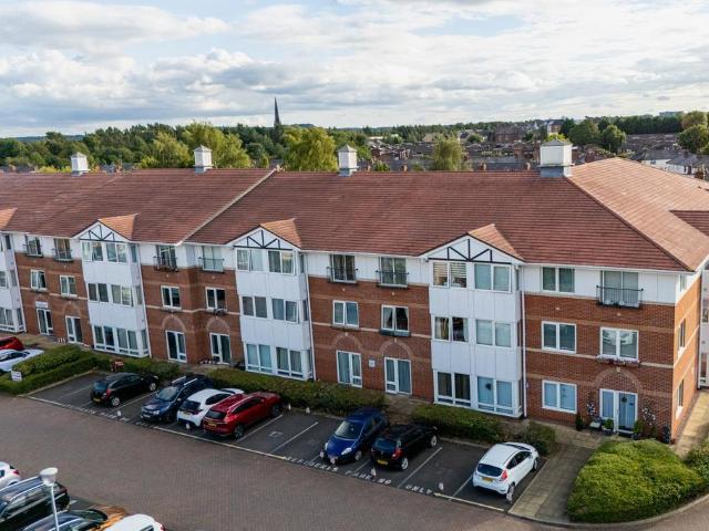 1 bedroom apartment for sale