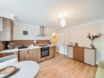 1 bedroom apartment for sale