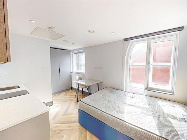 1 bedroom apartment for sale