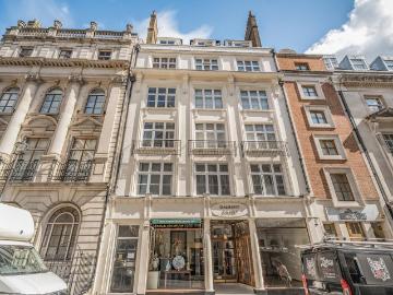 St James's, London, Greater London - Concierge