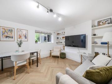 1 bedroom apartment for sale