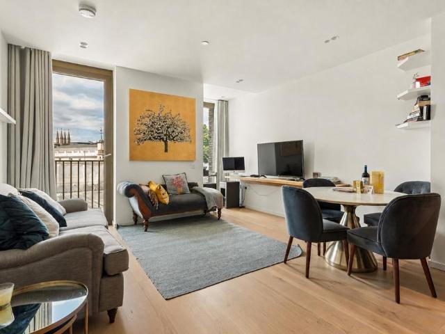 1 bedroom apartment for sale