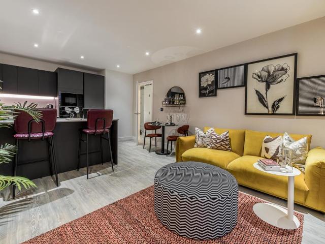 1 bedroom apartment for sale