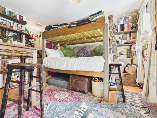 1 bedroom apartment for sale