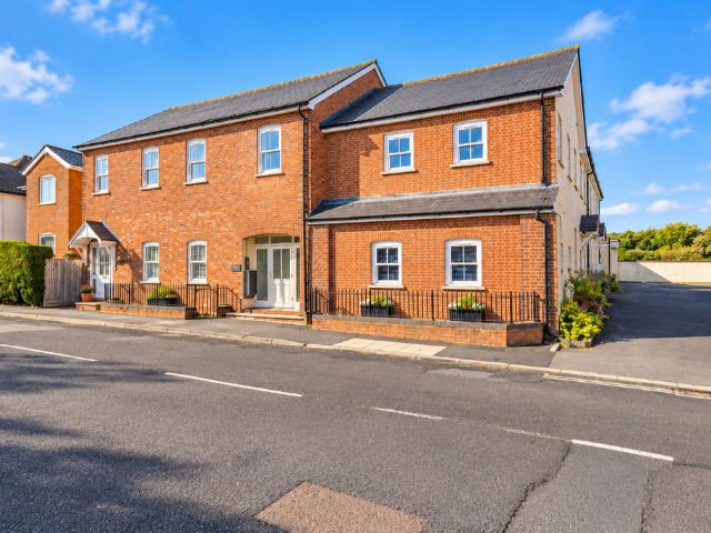 1 bedroom apartment for sale